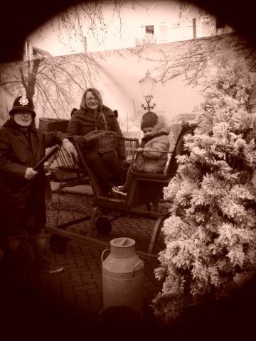 antiekefotograafbertjeplukdemarktkerstmarkdordrecht179.jpg