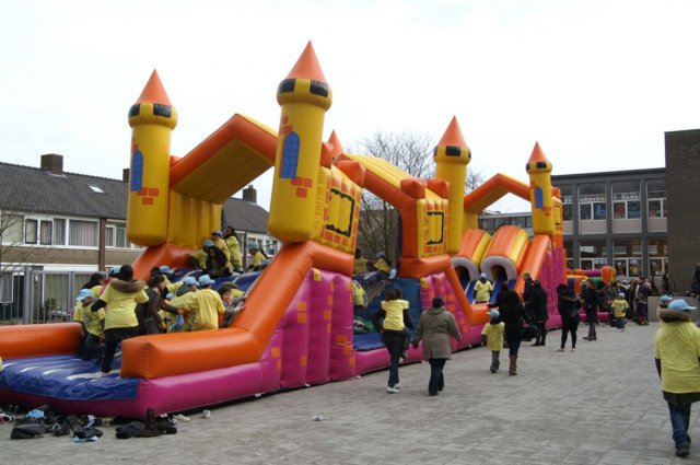 openingbasisschoolkareldegroteeindhoveneslevents107.jpg