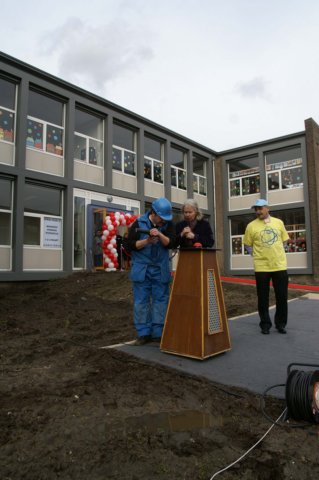 openingbasisschoolkareldegroteeindhoveneslevents37.jpg