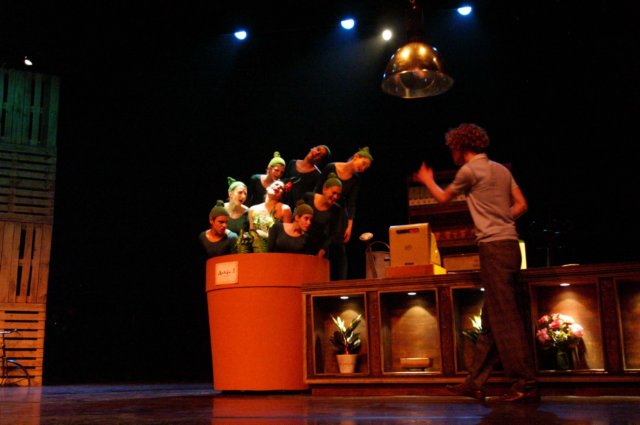 litlleshopofhorrors_theaterplan_2009_eindhoven498.jpg