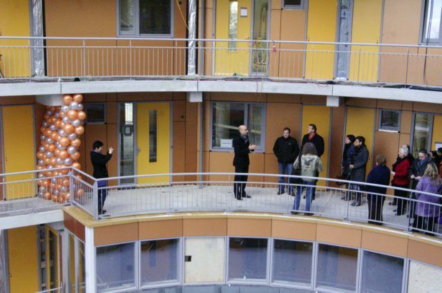openingmodelwoningaannemingsbedrijflangenvdbergeslventsleidschendam93.jpg