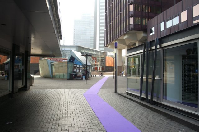 paarseloperbijdedagvandearchitectuurrotterdam2007.jpg