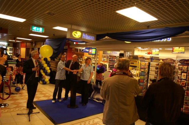 opening400eprimerawinkel_esl_eindhoven28.jpg