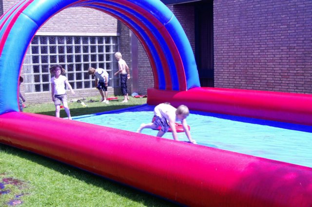 spektakeldagbasisschooldebrinkinleusdeneslevents274.jpg