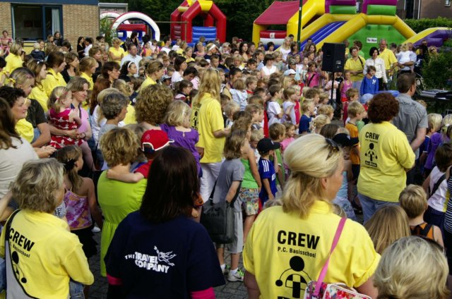spektakeldagbasisschooldebrinkinleusdeneslevents38.jpg