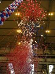 quibian1launchballonneno.jpg