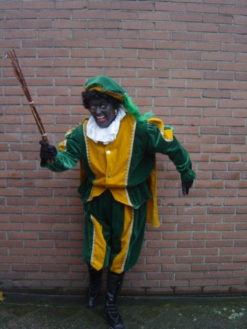 kledingverhuuresleindhovenzwartepiet38.jpg
