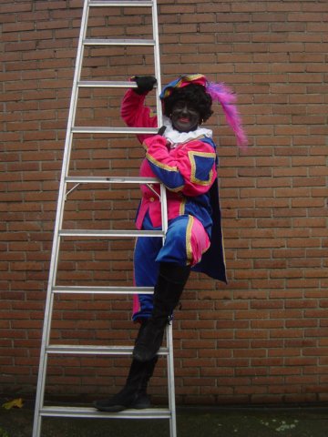 kledingverhuuresleindhovenzwartepiet46.jpg
