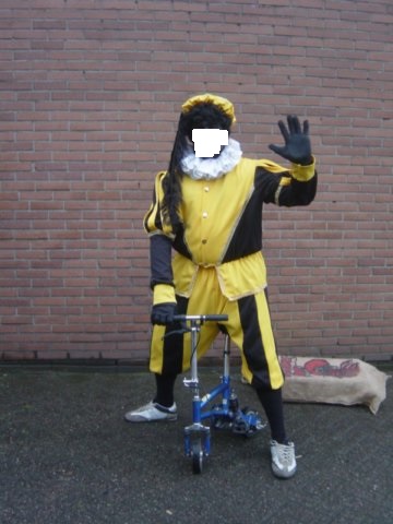 kledingverhuuresleindhovenzwartepiet22.jpg