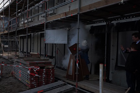start van de bouw-met ludieke-act